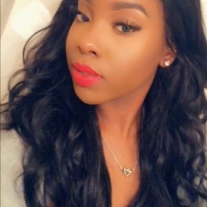 Meet your Posher, Mya